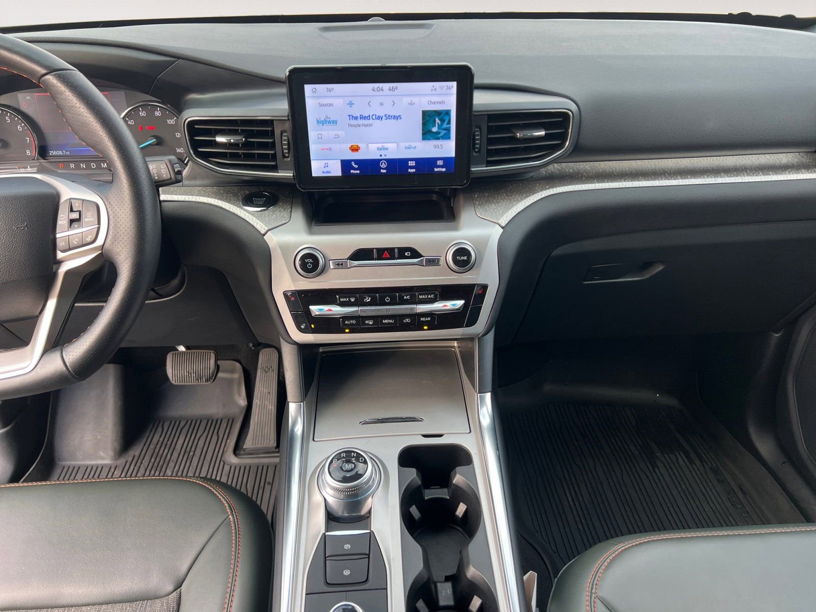 Used 2022 Ford Explorer Timberline image 11