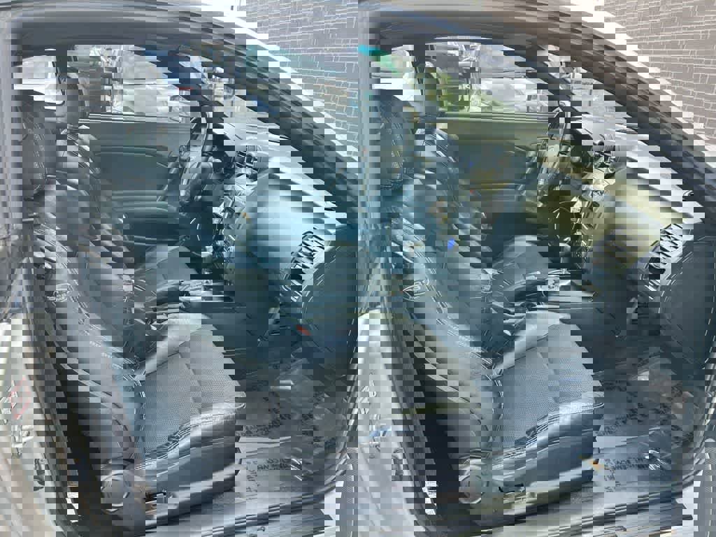 Used 2008 Hyundai Tiburon GT image 21