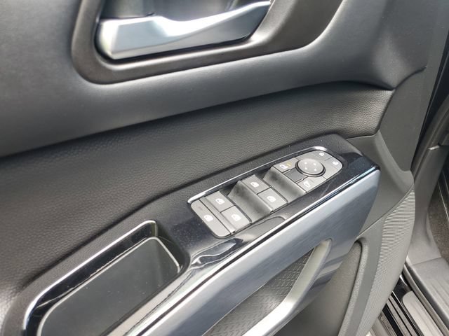 Used 2024 Nissan Pathfinder SL FWD image 13