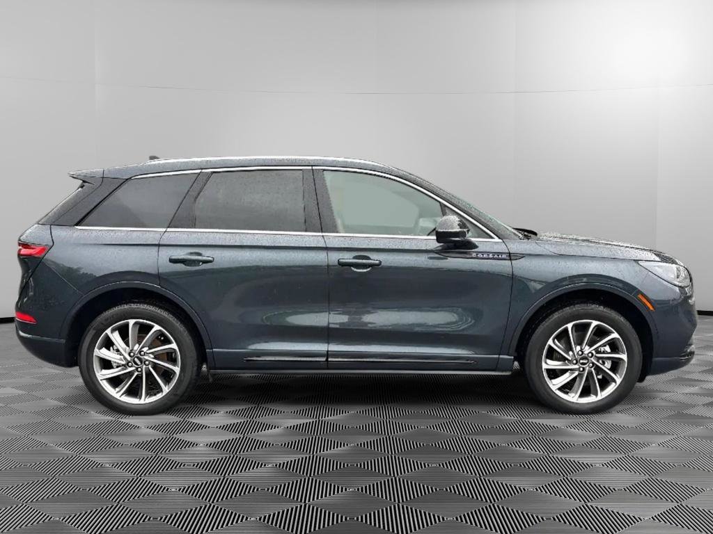 Used 2022 Lincoln Corsair Grand Touring AWD/4WD image 6