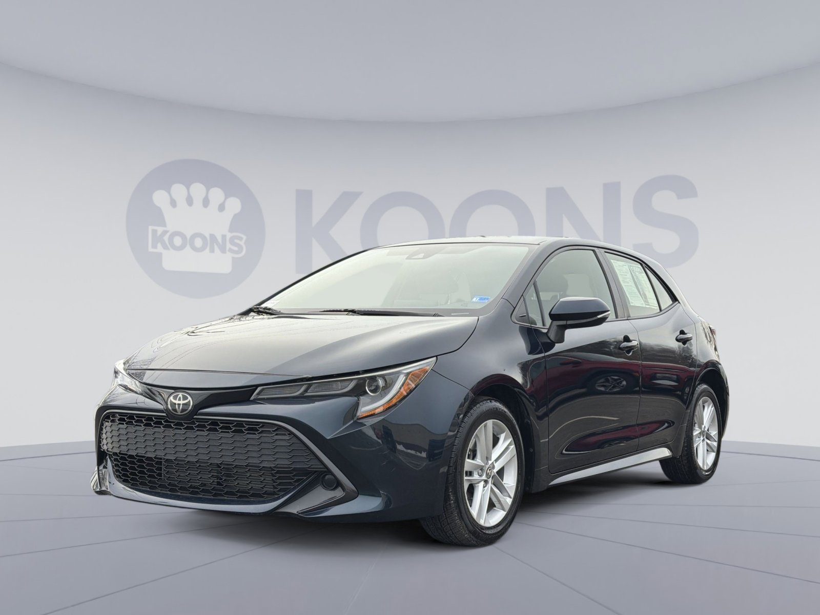 Used 2019 Toyota Corolla SE image 1