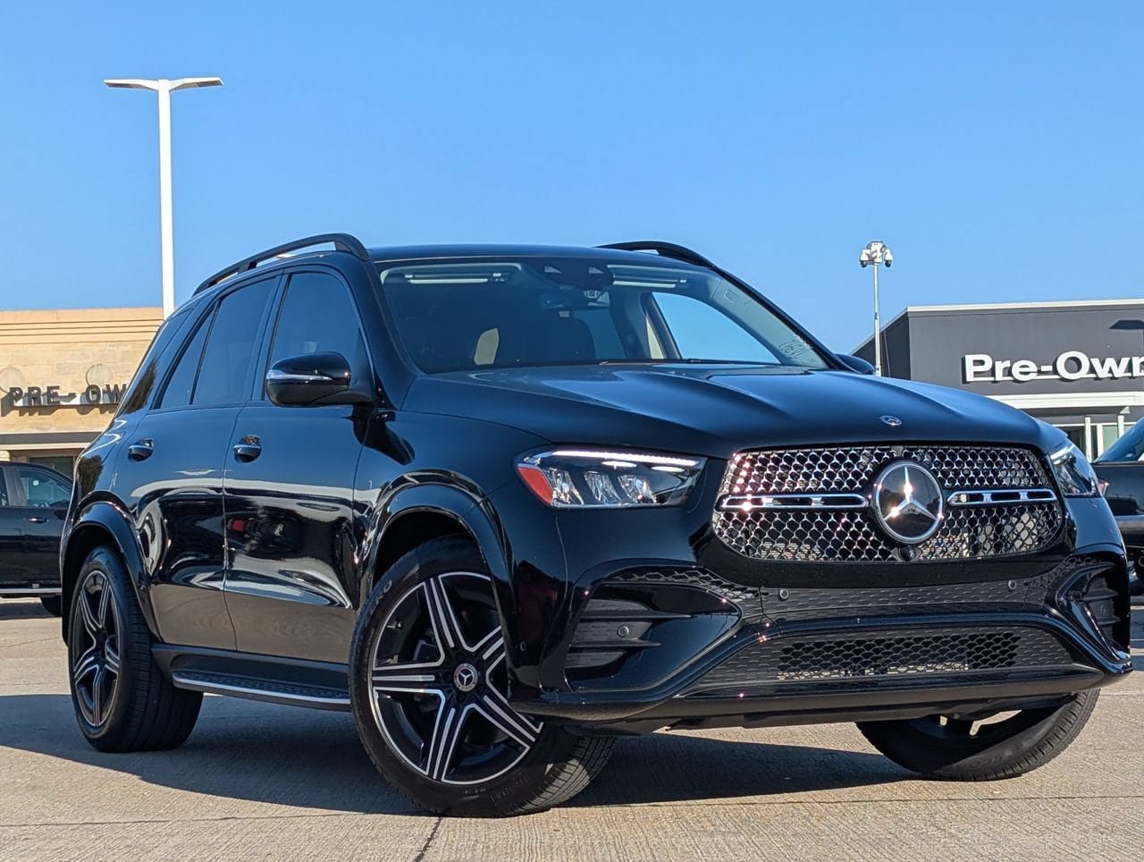 Used 2026 Mercedes-Benz GLE 450 4MATIC image 2