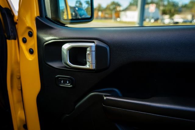 Used 2021 Jeep Wrangler Sport S image 22