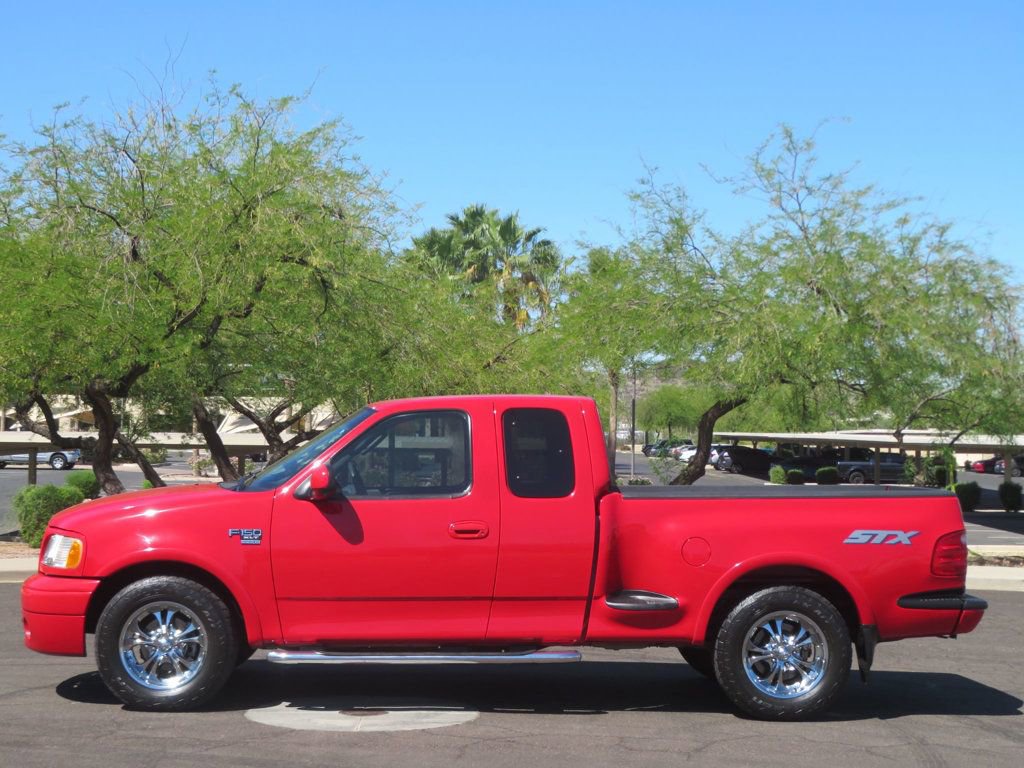 Used 2003 Ford F150 2WD SuperCab image 2