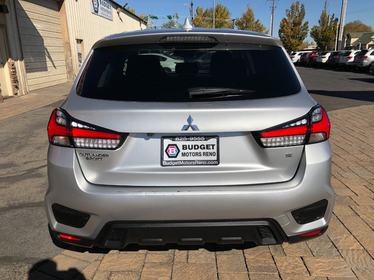 Used 2021 Mitsubishi Outlander Sport SE image 3