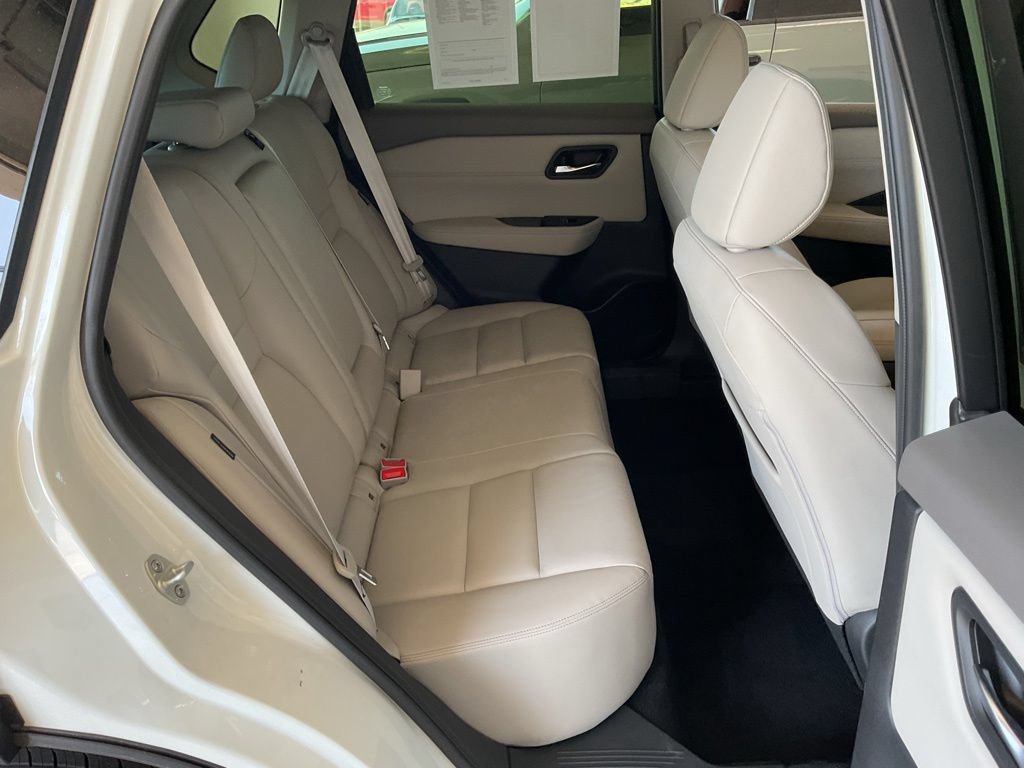 Used 2023 Nissan Rogue SL AWD/4WD image 20