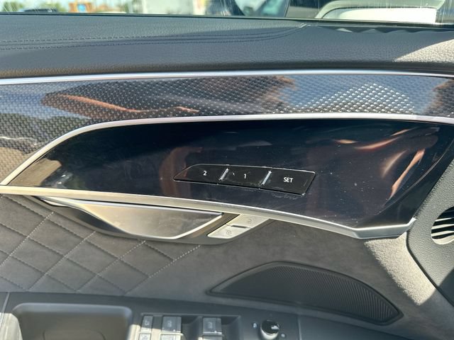 Used 2023 Audi S8 w/ S8 Executive Package AWD/4WD image 53