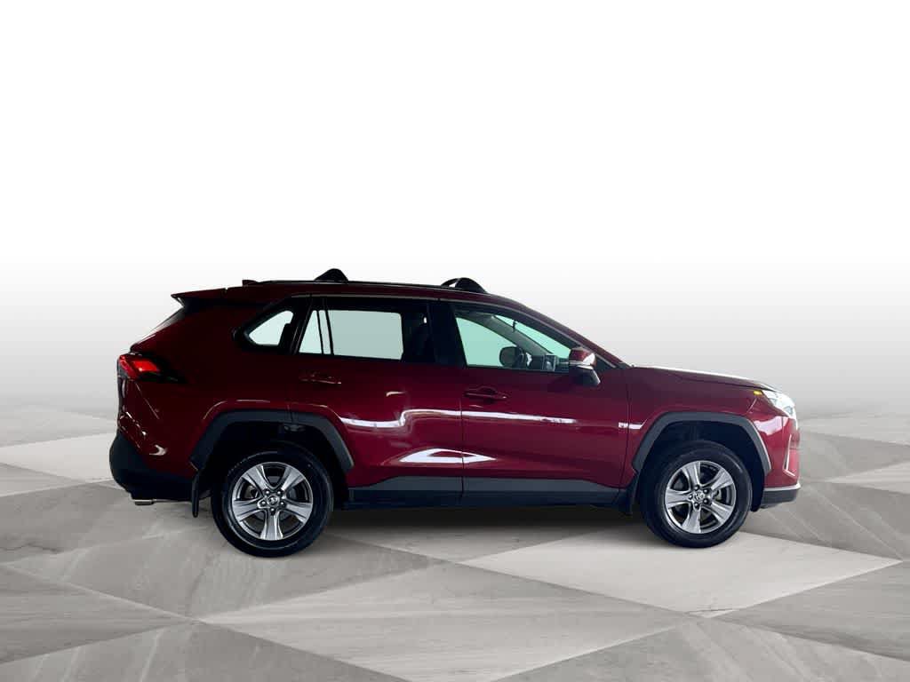 Used 2024 Toyota RAV4 XLE w/ Convenience Package FWD image 9