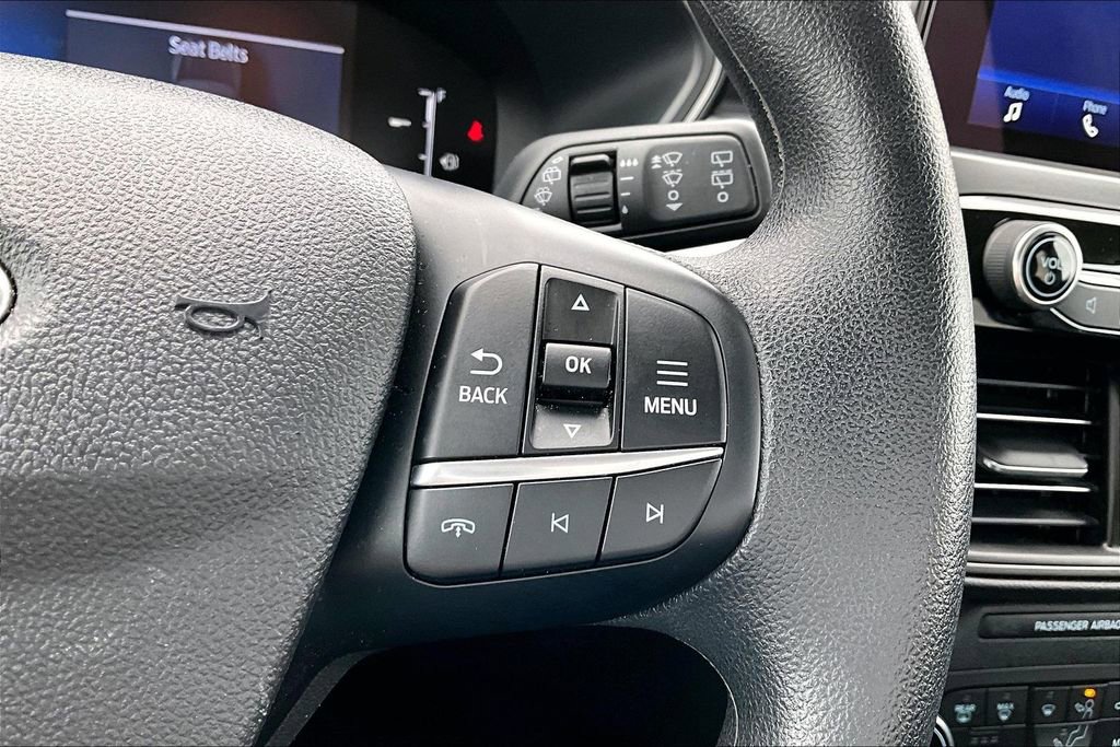 Used 2025 Ford Escape Active image 17