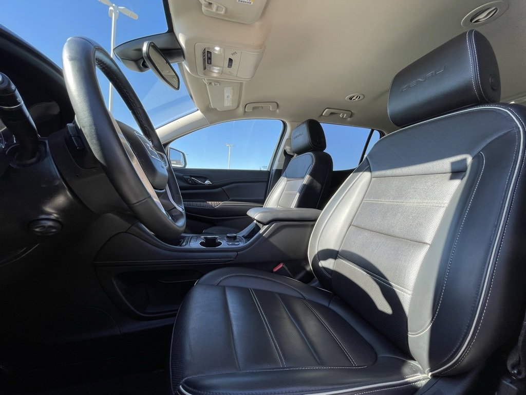 Used 2023 GMC Acadia Denali w/ Trailering Package image 22