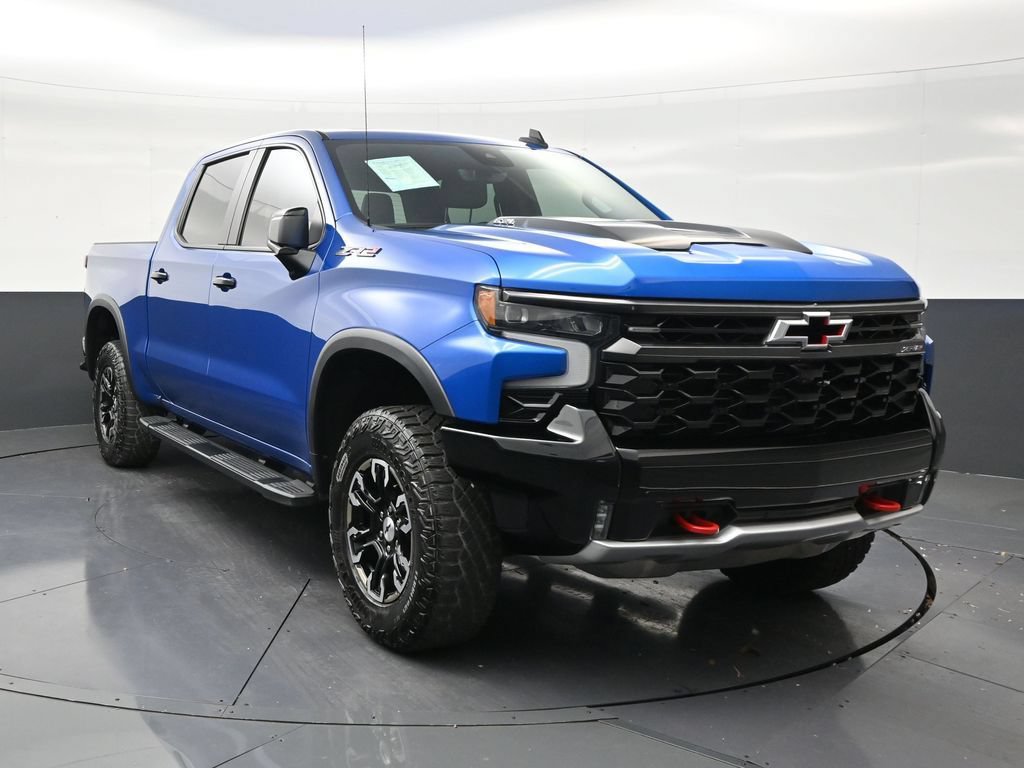 Used 2024 Chevrolet Silverado 1500 ZR2 w/ Technology Package AWD/4WD image 8