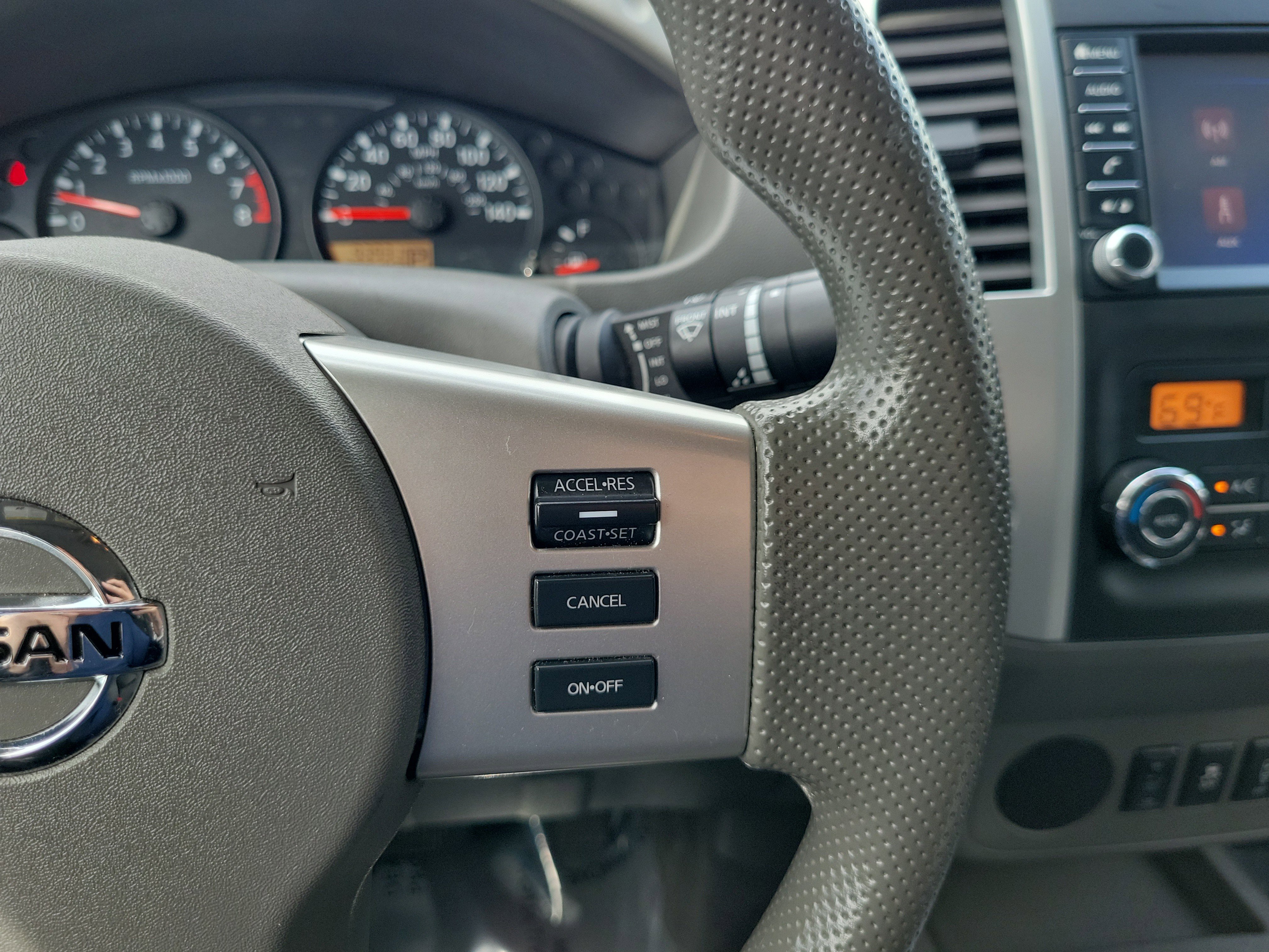 Used 2020 Nissan Frontier SV w/ Midnight Edition Floor Mats RWD image 18