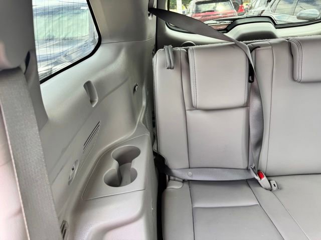 Used 2016 Toyota Highlander Limited AWD/4WD image 29