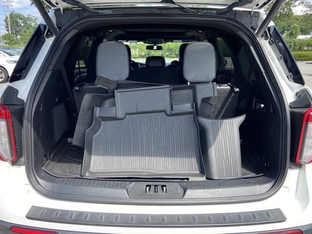 Used 2022 Ford Explorer ST w/ Equipment Group 401A AWD/4WD image 33