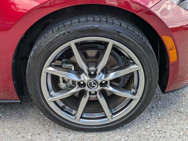 Used 2023 MAZDA MX-5 Miata Grand Touring w/ Weather Package RWD image 9