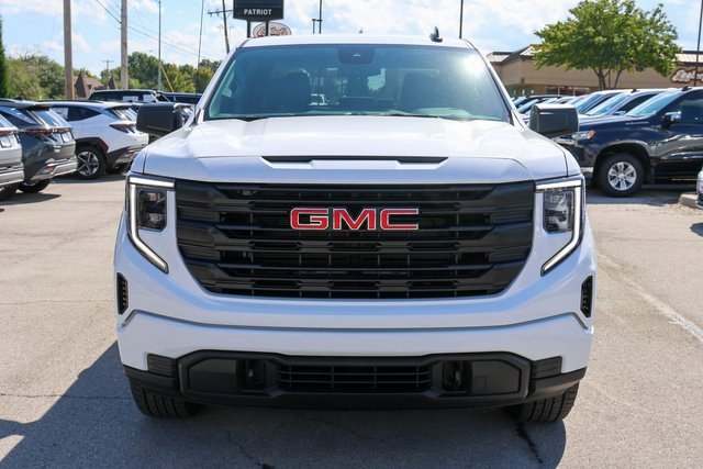New 2026 GMC Sierra 1500 Pro w/ Graphite Edition image 2