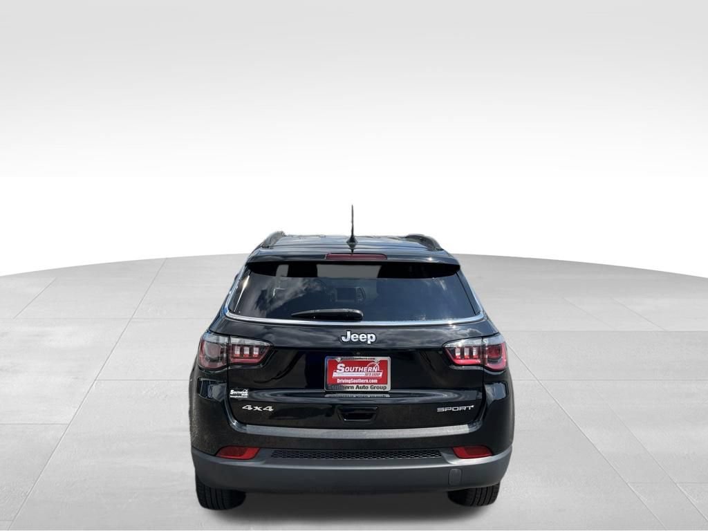 Used 2021 Jeep Compass Sport w/ Cold Weather Group AWD/4WD image 45
