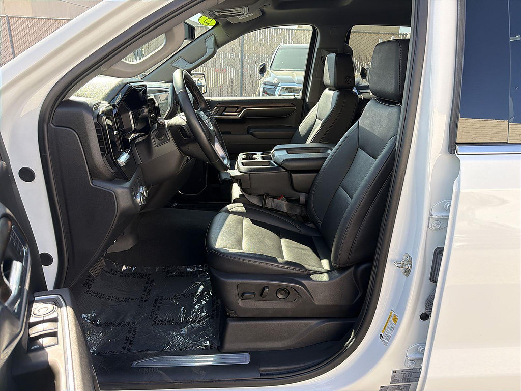 Used 2025 GMC Sierra 1500 SLT RWD image 18