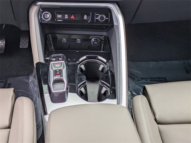 New 2025 Audi Q5 Premium Plus image 23