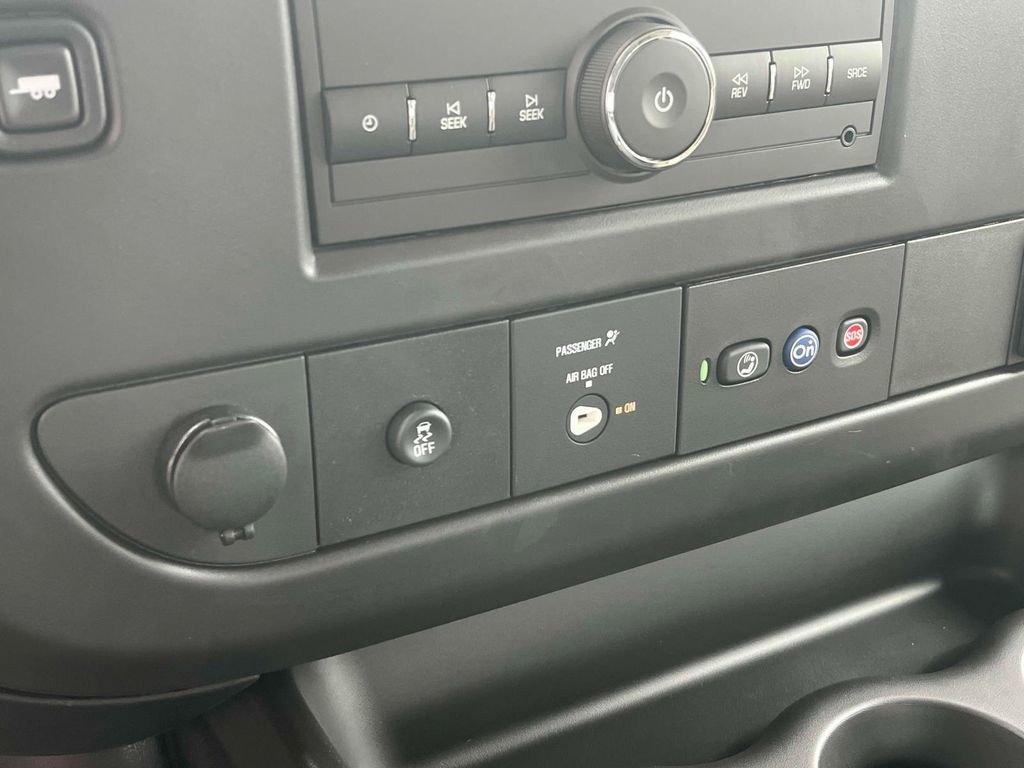 New 2025 GMC Savana 2500 w/ Driver Convenience Package image 24