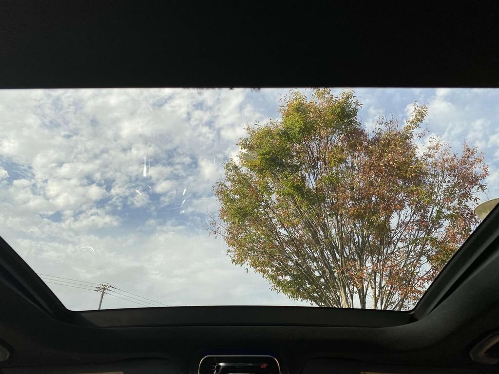 Certified 2025 Mercedes-Benz GLC 300 4MATIC image 21