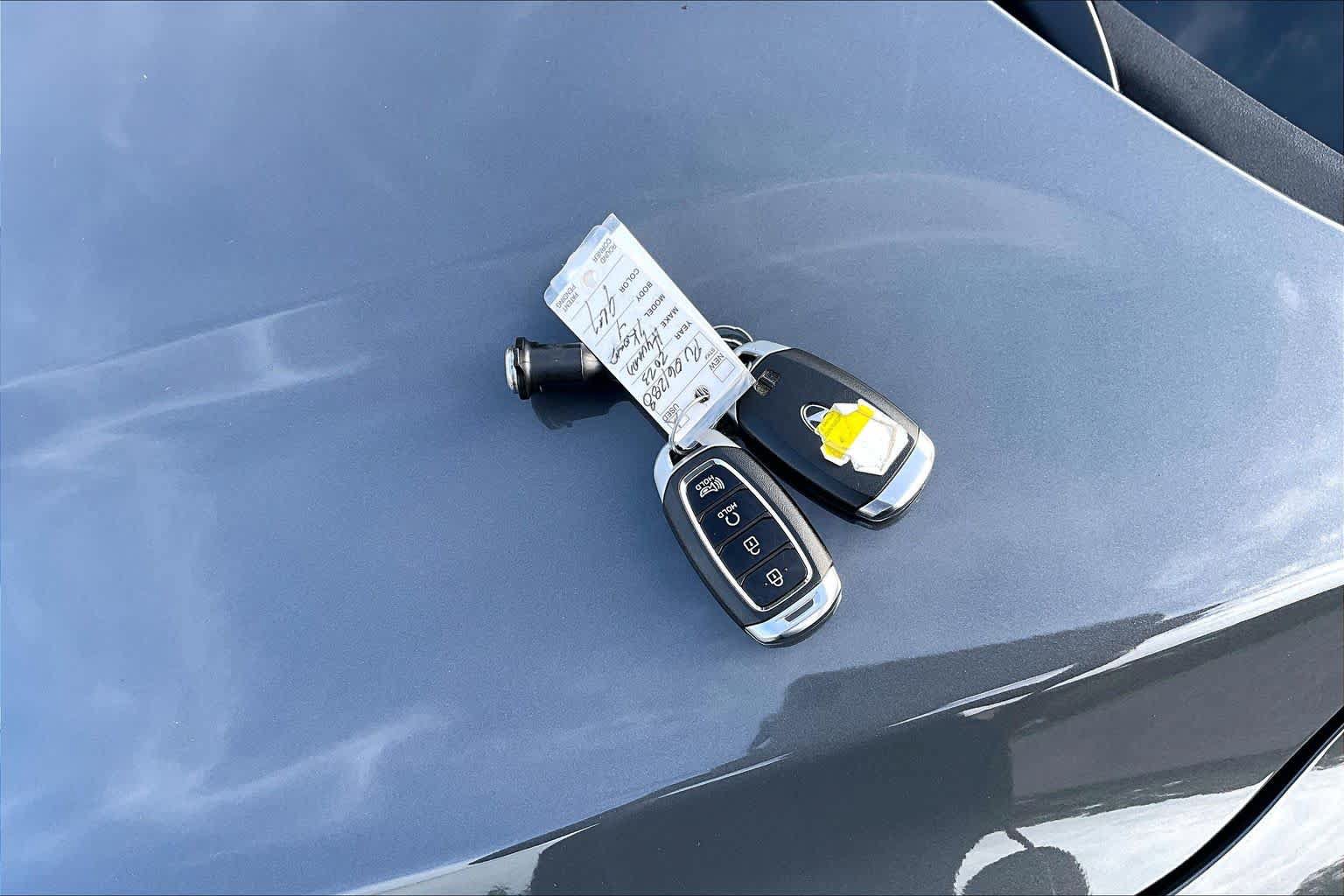 Used 2023 Hyundai Kona SEL AWD/4WD image 15