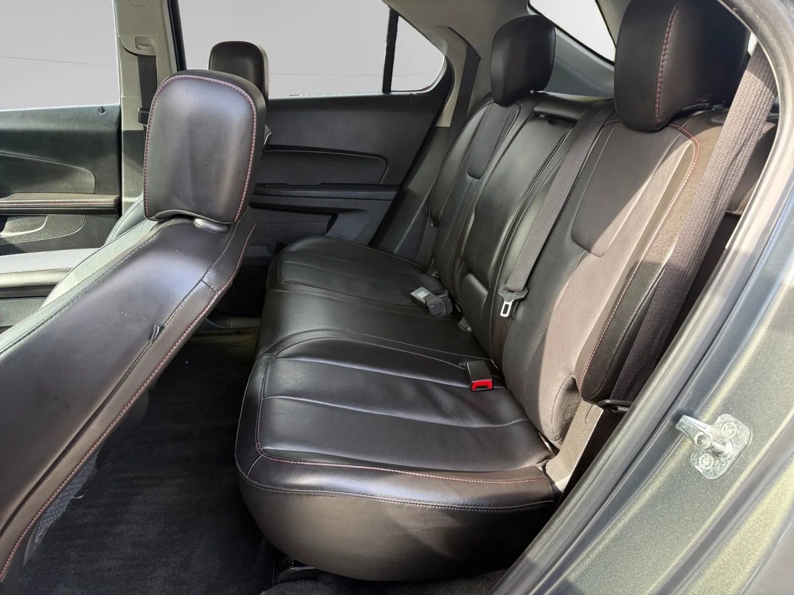 Used 2012 Chevrolet Equinox LT image 17