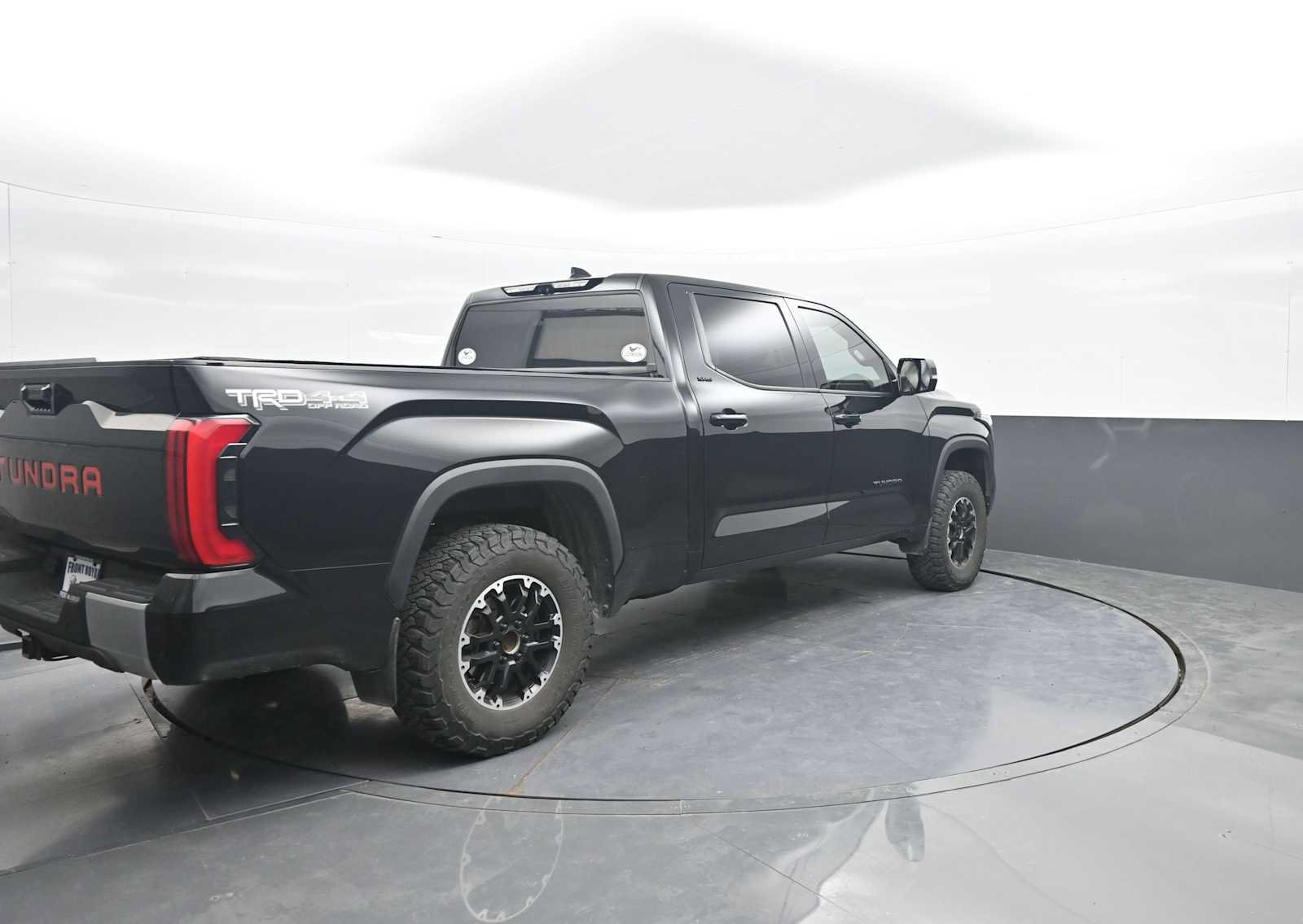 Used 2022 Toyota Tundra SR5 w/ TRD Off-Road Premium Package AWD/4WD image 8