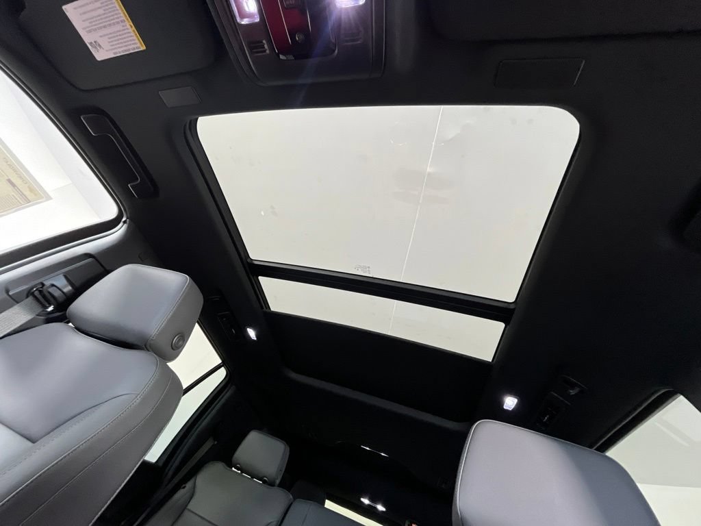 New 2026 Chevrolet Tahoe LT w/ Comfort Package AWD/4WD image 30