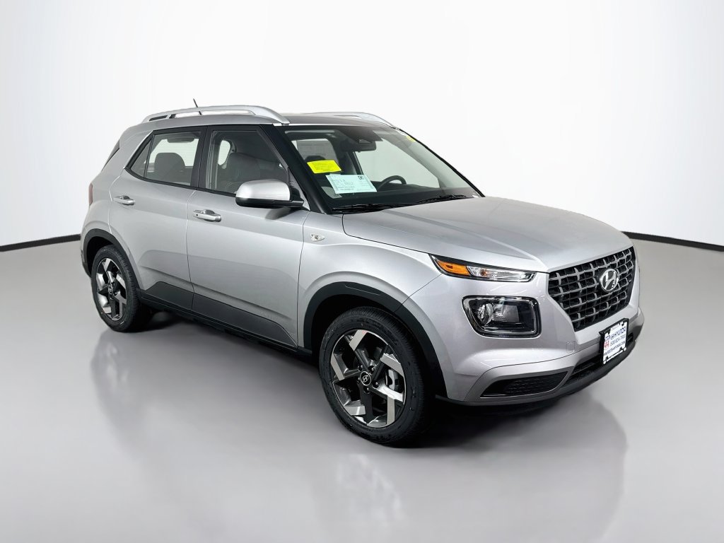 New 2026 Hyundai Venue SEL FWD image 10