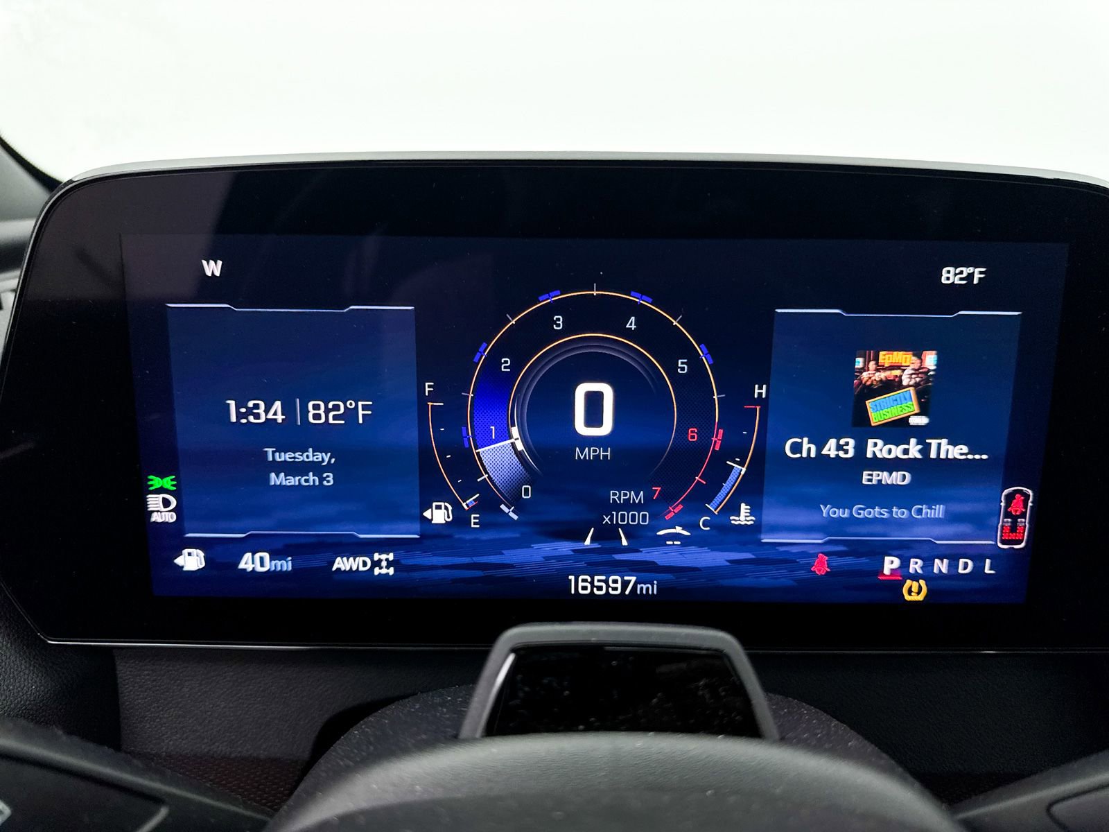 Used 2024 Chevrolet Traverse RS w/ LPO, Floor Liner Package image 39