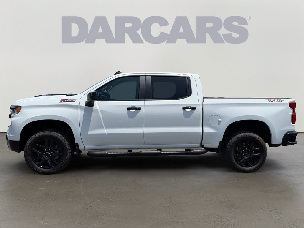 Used 2025 Chevrolet Silverado 1500 LT Trail Boss w/ Protection Package AWD/4WD image 4