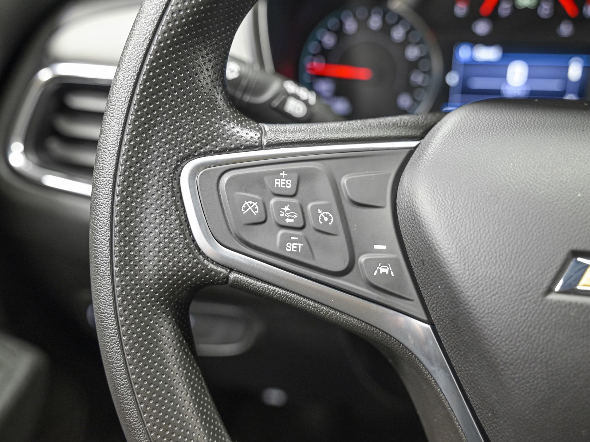 Used 2022 Chevrolet Equinox LS w/ LS Convenience Package image 21