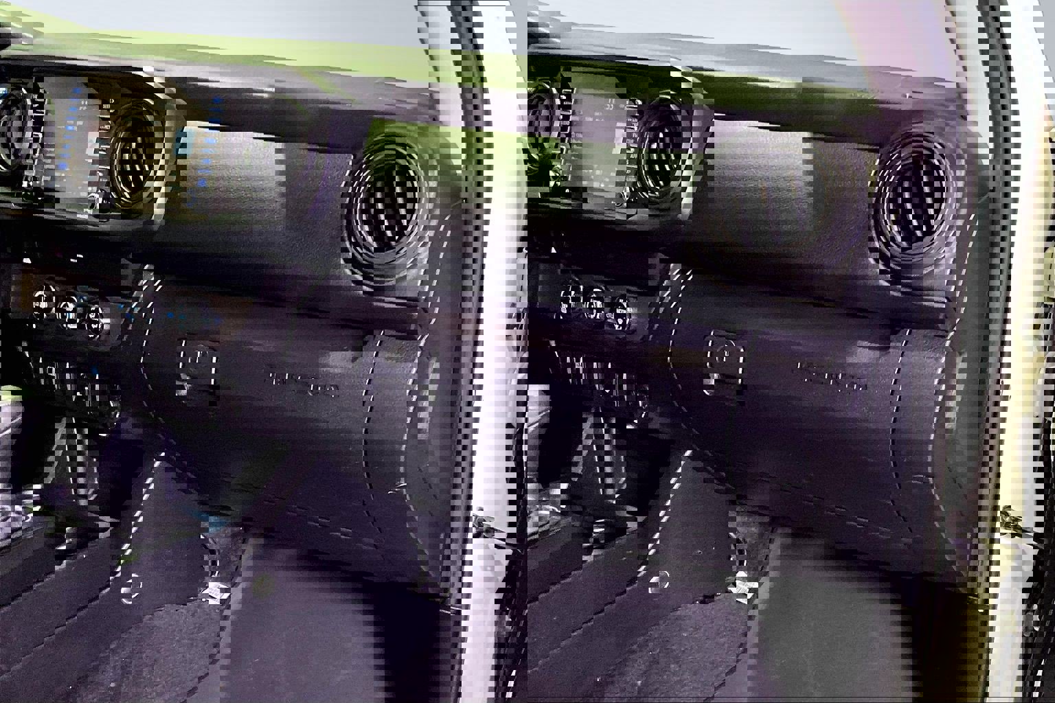 Used 2021 Toyota Tacoma SR image 24