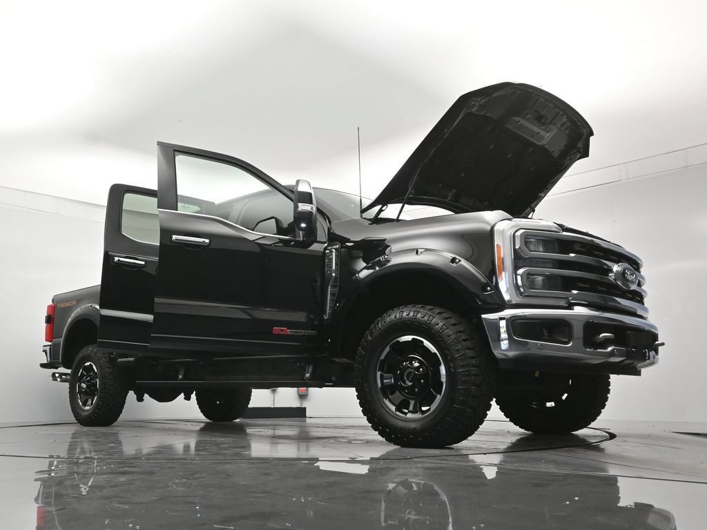 Used 2023 Ford F350 King Ranch w/ Tremor Off-Road Package AWD/4WD image 52