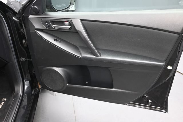 Used 2010 MAZDA MAZDA3 i Touring FWD image 17