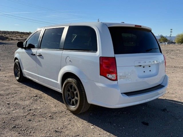 Used 2019 Dodge Grand Caravan SE w/ UConnect Hands-Free Group image 4