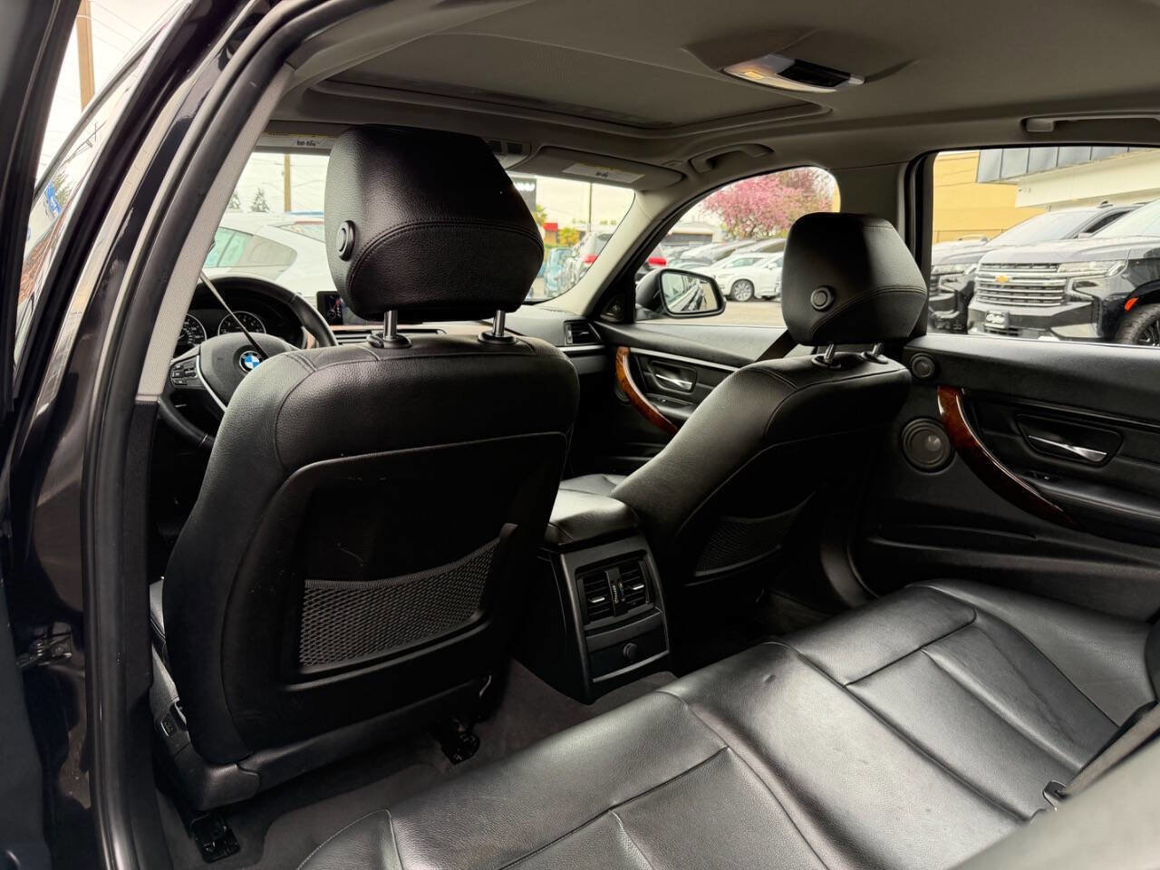 Used 2014 BMW 328i Sedan RWD image 26