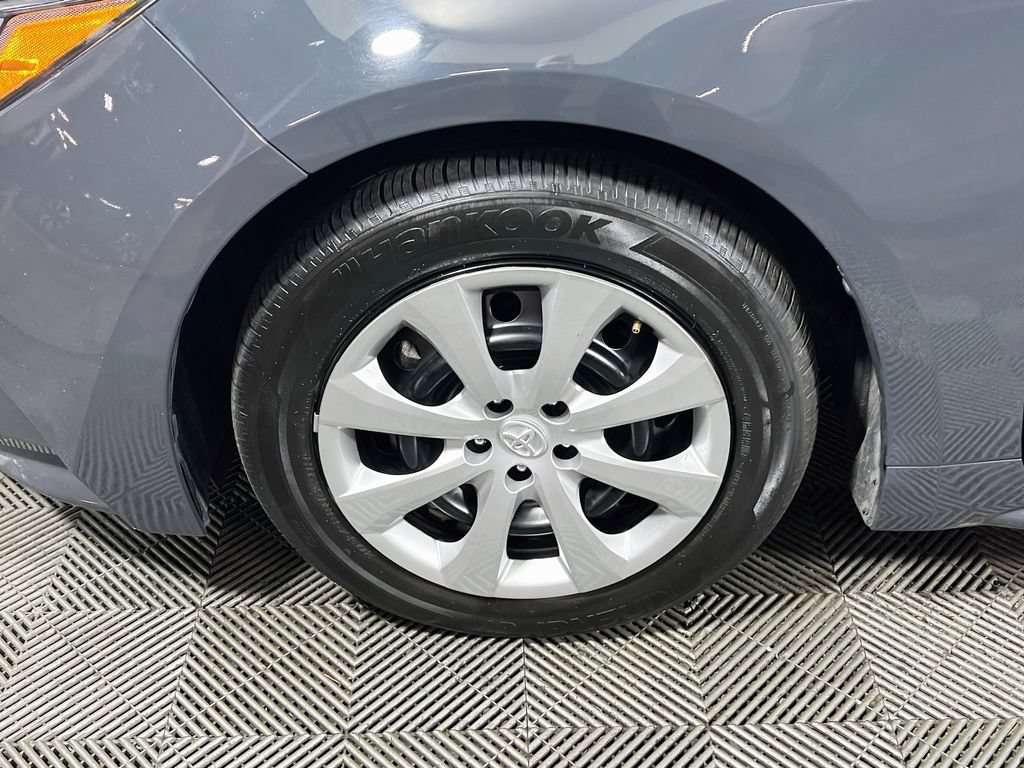 Certified 2025 Toyota Corolla LE FWD image 26