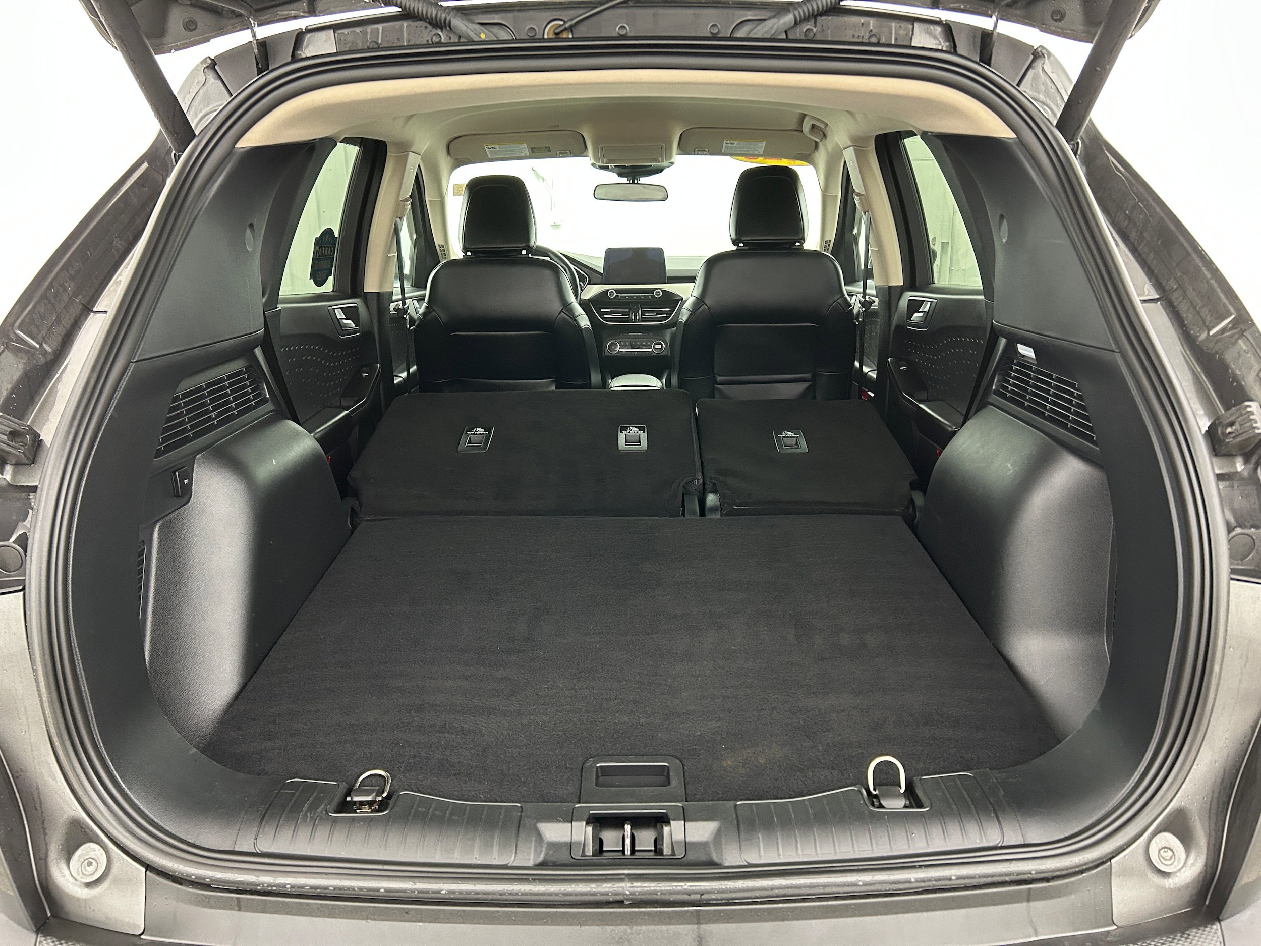 Used 2020 Ford Escape SEL AWD/4WD image 30
