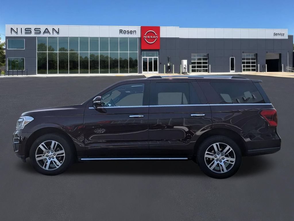 Used 2023 Ford Expedition Limited AWD/4WD image 6