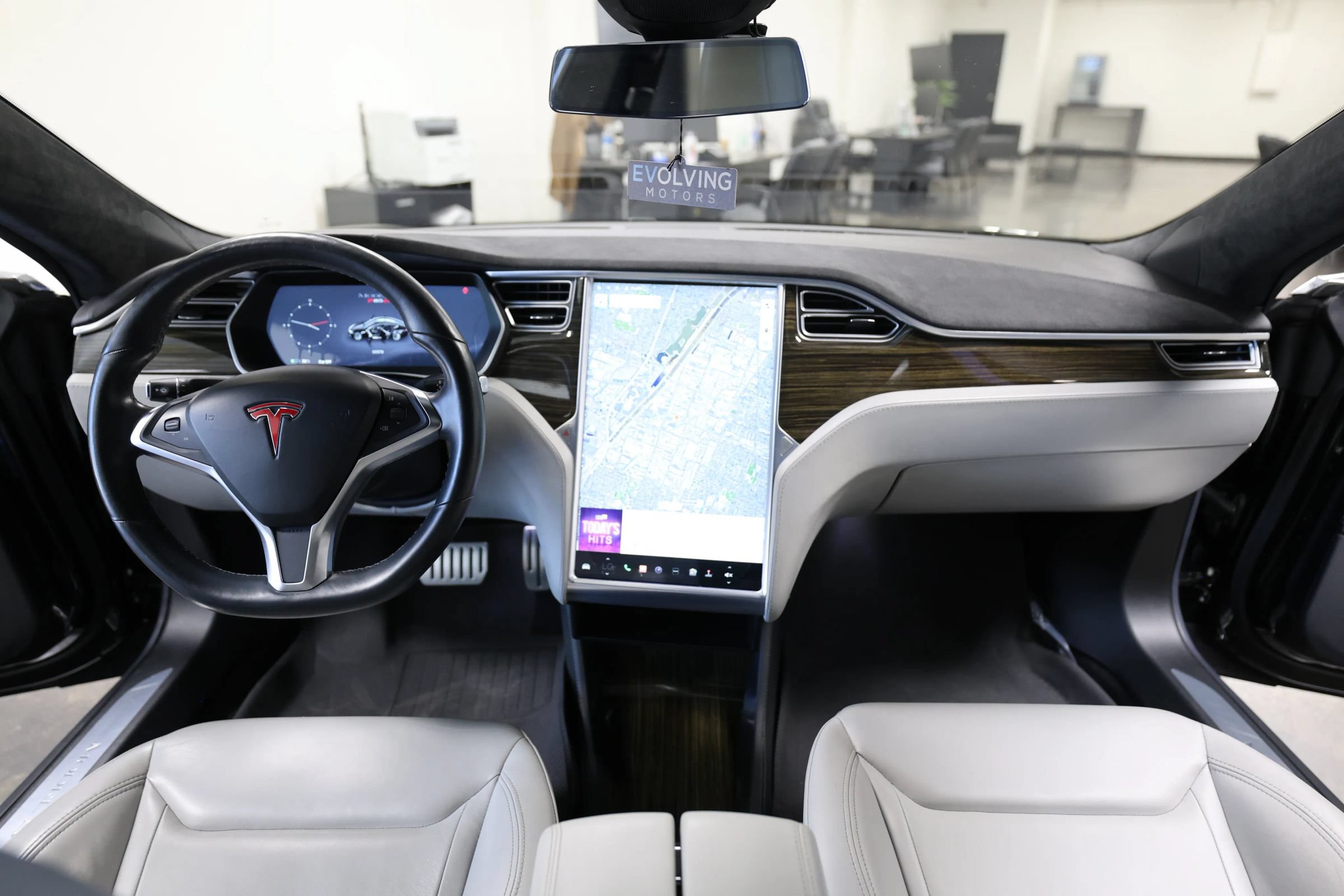 Used 2014 Tesla Model S P85D AWD/4WD image 22