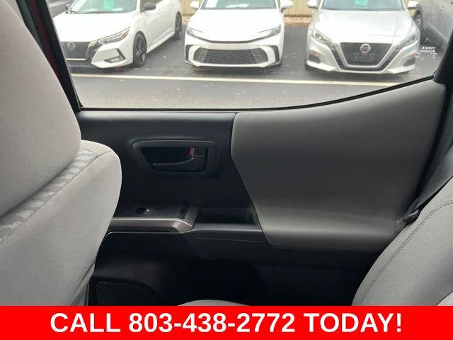 Used 2023 Toyota Tacoma SR5 RWD image 12