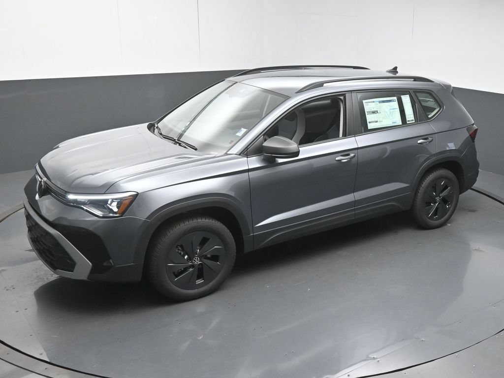 Used 2025 Volkswagen Taos SE FWD image 45