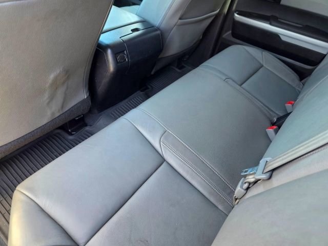 Used 2017 Toyota Tundra Limited w/ Limited Premium Package AWD/4WD image 33