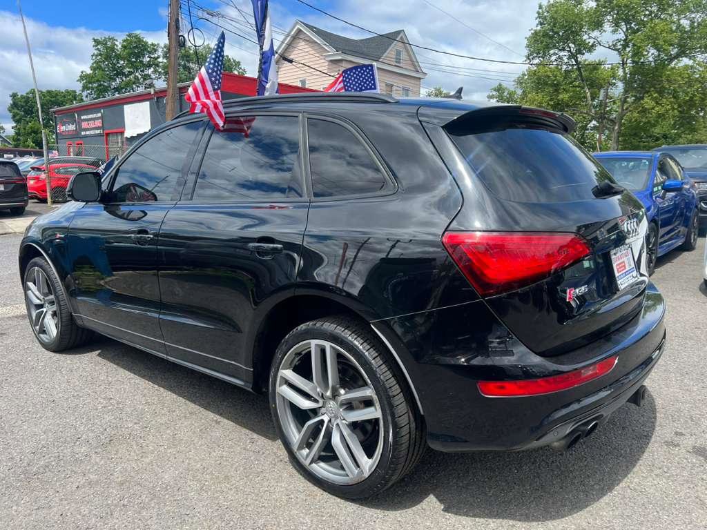 Used 2016 Audi SQ5 Premium Plus w/ Technology Package AWD/4WD image 7