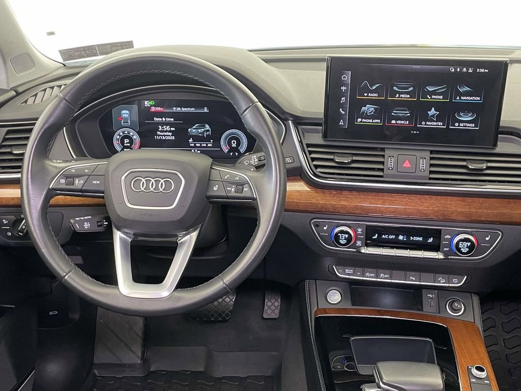 Used 2023 Audi Q5 2.0T Premium Plus w/ Premium Plus Package image 27
