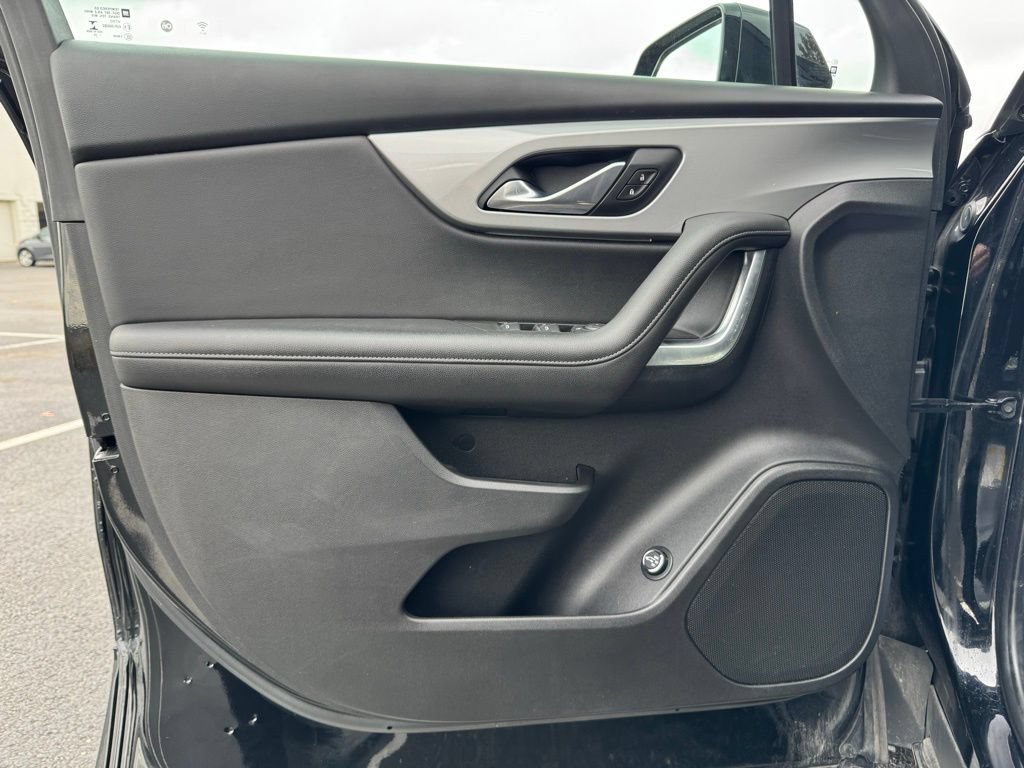 Used 2020 Chevrolet Blazer LT FWD image 20