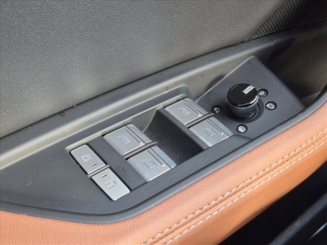 Used 2024 Audi Q8 e-tron Premium Plus w/ Premium Plus Package AWD/4WD image 12