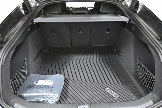 New 2025 Audi S6 e-tron Premium Plus image 19